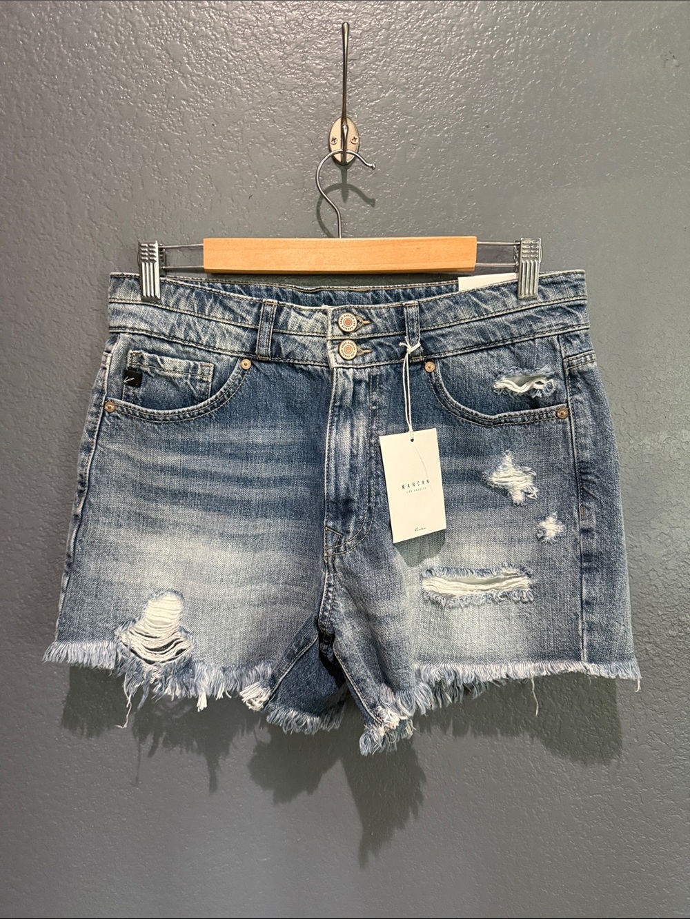 NWT KANCAN Denim Distressed Frayed Hem Blue Shorts Sz L